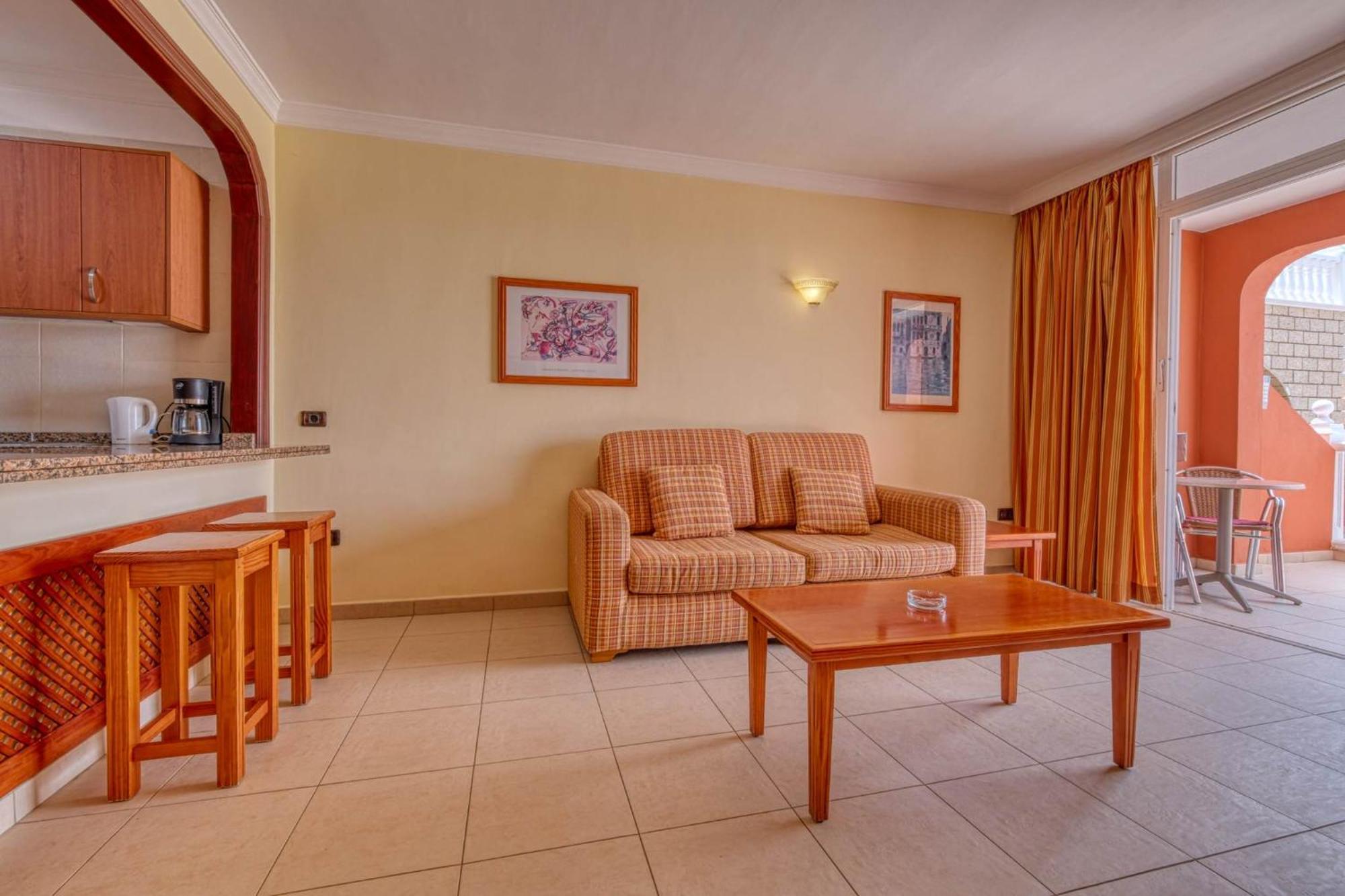 Apartamentos Callaomar Callao Salvaje Eksteriør bilde